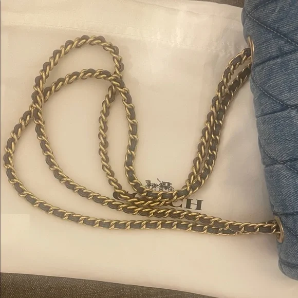 Coach Tabby Shoulder Bag 20 With Quilting - Picture 10 of 16